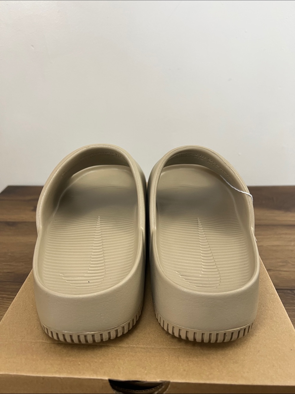 Nike Calm Slide Men’s Size 12 Beige FD4116-201 - Picture 7 of 10